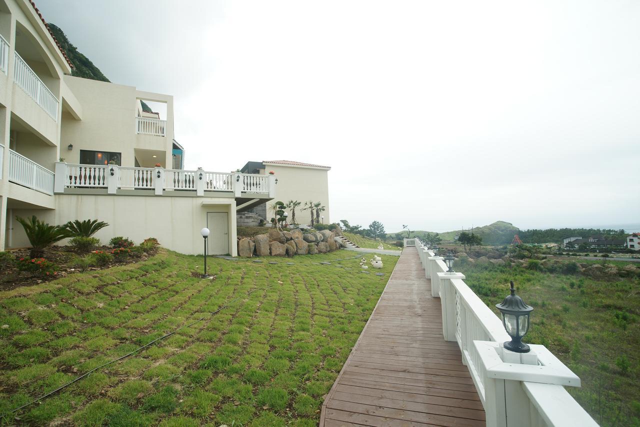 Jeju The Ocean Hill Pension Seogwipo Exterior foto